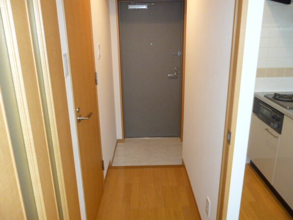 コンフォリア芝公園の物件内観写真